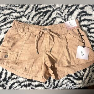 Women’s shorts NWT
